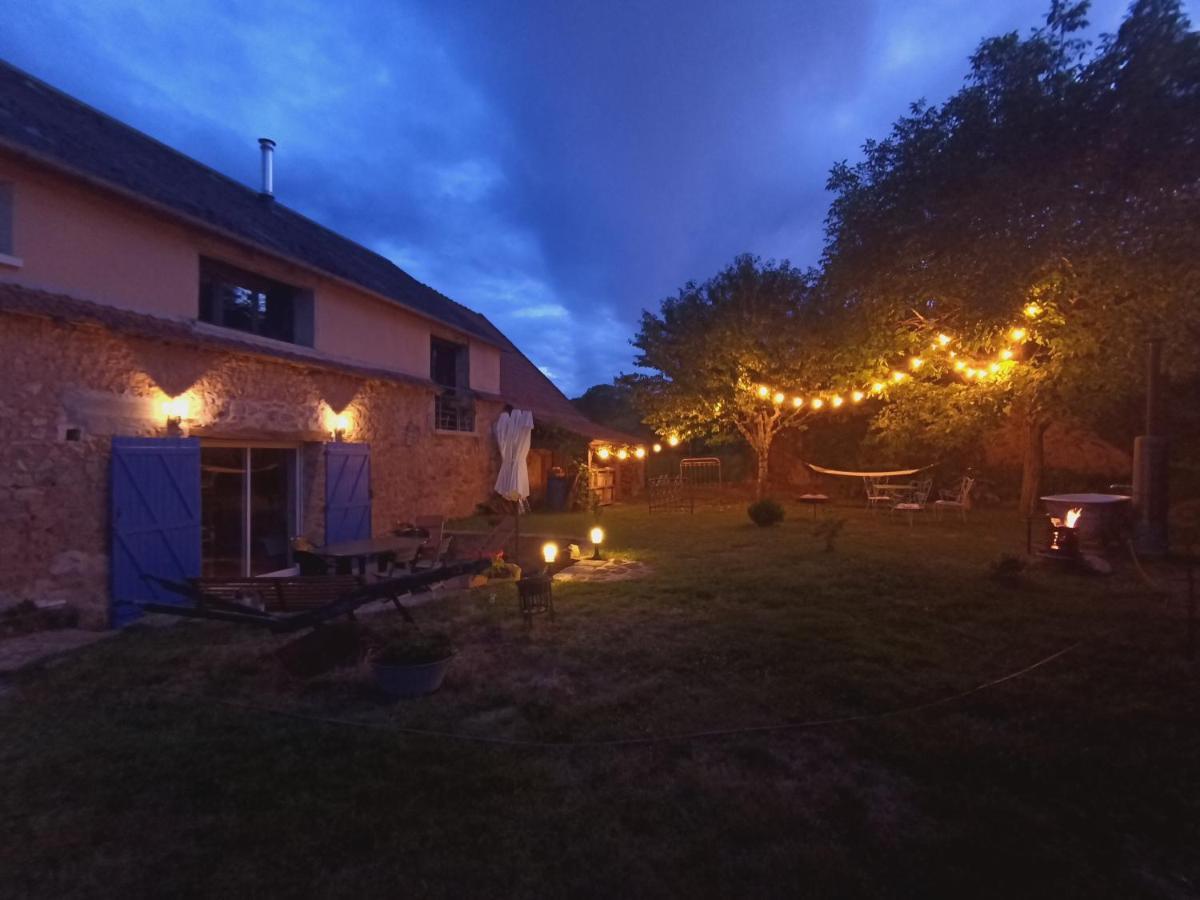 L'Escale Du Banquet Bed & Breakfast Mhère Dış mekan fotoğraf